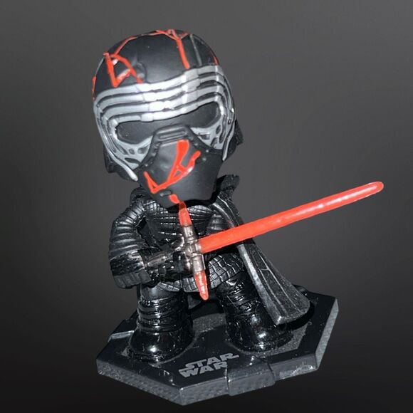 4 Funko Mystery Mini Star Wars Rise Of Skywalker Knight Of Ren Scythe Minis B18 - Picture 8 of 9